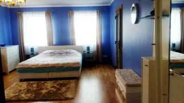 Фото номера Трехместный номер с собственной ванной комнатой Гостевой дом Guest House Neiļunams г. Энгуре 5
